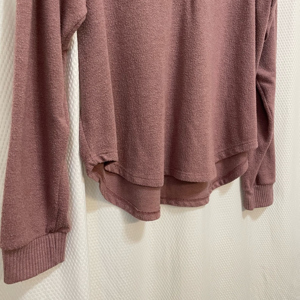 Project Social T Cozy Knit Quarter Button Lounge Henley Top Size Medium - Picture 4 of 9